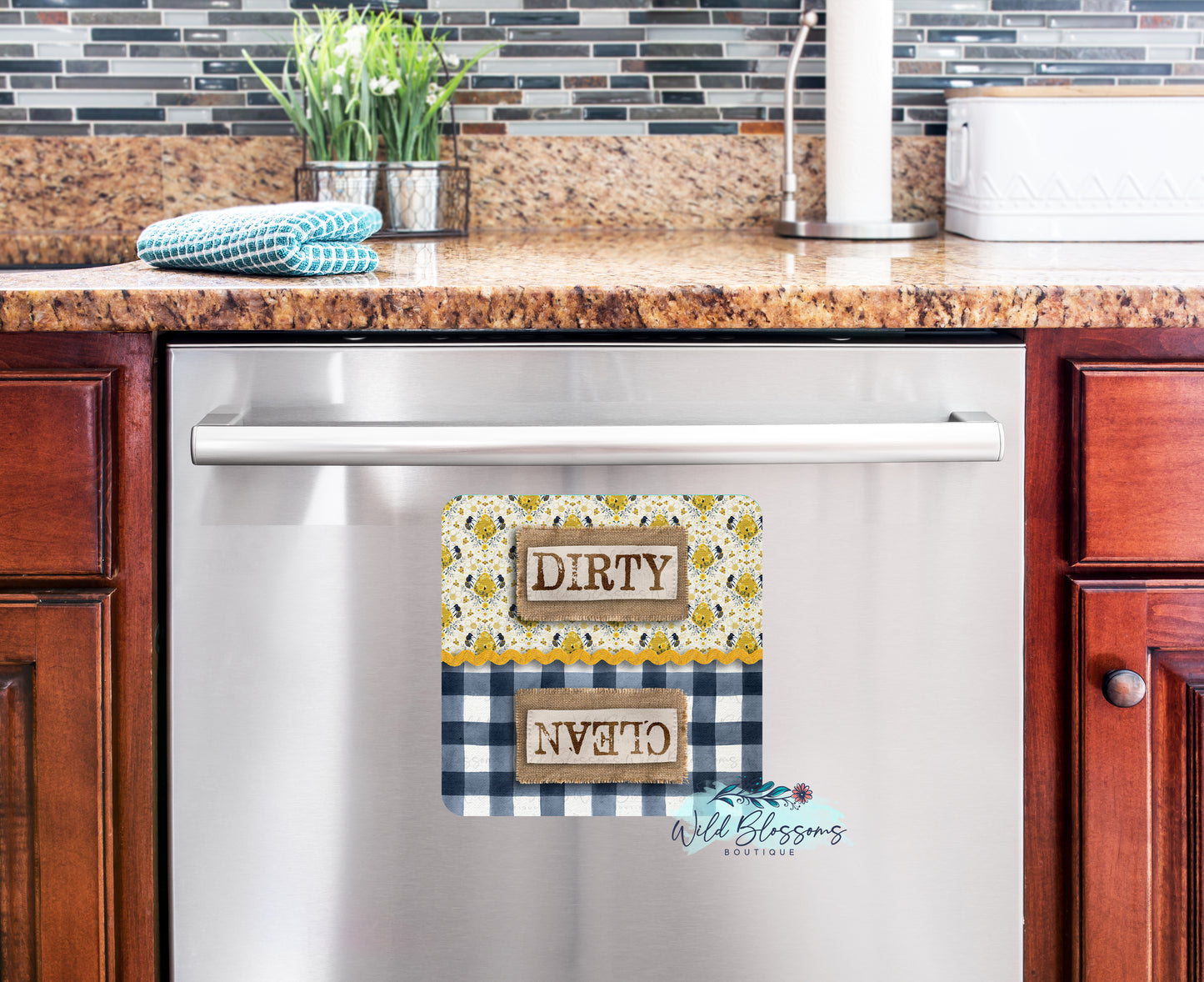 Navy Buffalo Plaid Farmhouse Bee Kitchen Towel